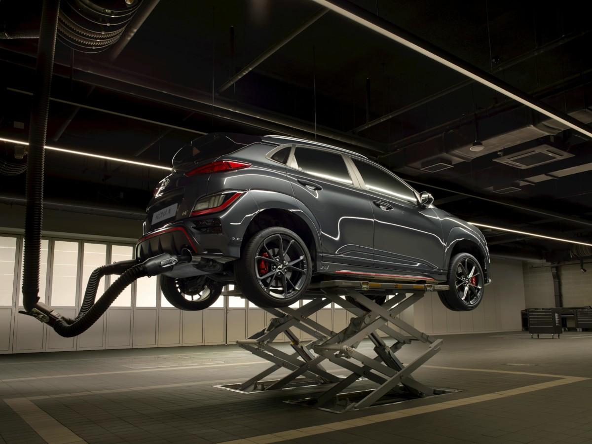 Ascensori per auto innovativi e sicuri la soluzione completa per il vostro parcheggio